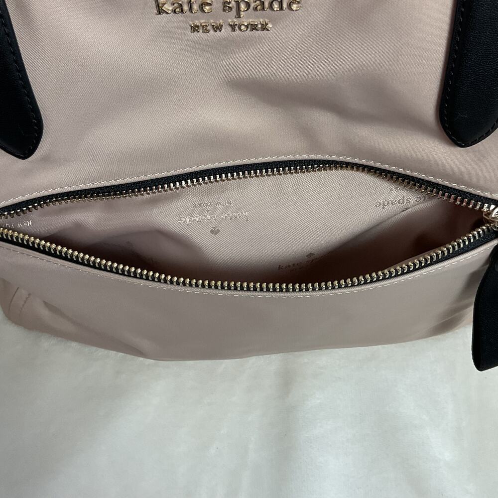 Kate Spade New York Weekender Bag Beige Black Fits over Suitcase 15" in Laptop - Picture 5 of 13